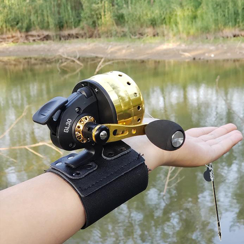 Hunting Outdoor Stores - Carrete cerrado BL30 pesca 4 +